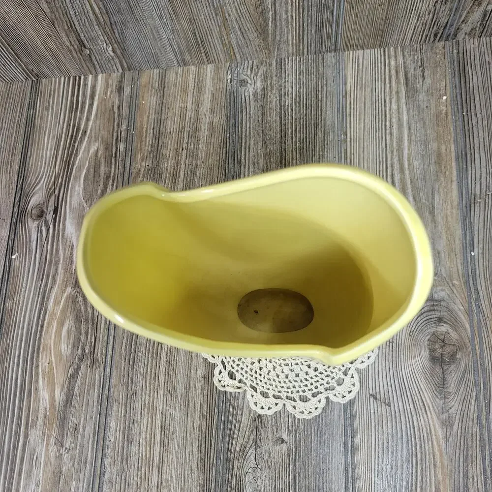 Vintage Cameron Keynote Yellow Vase MCM Asymmetrical Art Pottery 608-10
